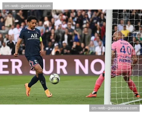 戛纳电影节将举办“足球与电影”主题展，展出多部法甲球队纪录片